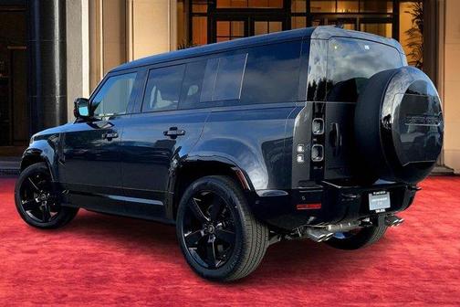 2025 Land Rover Defender P525 V8