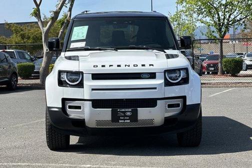 Fuji White 2023 Land Rover Defender S