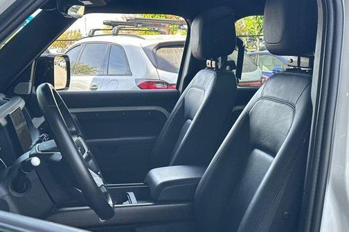 Fuji White 2023 Land Rover Defender S