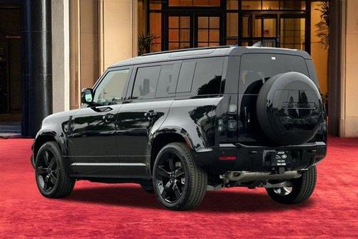 Santorini Black 2026 Land Rover Defender P400 X-Dynamic SE