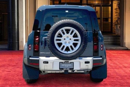 2025 Land Rover Defender P300