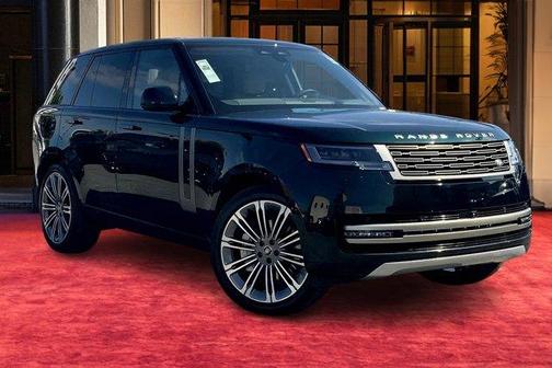2025 Land Rover Range Rover P530 SE
