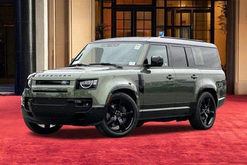 Woolstone Green 2026 Land Rover Defender P400 X-Dynamic SE