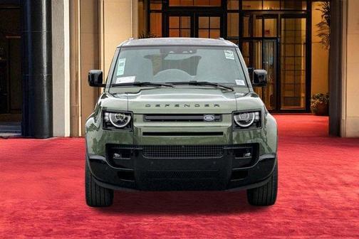 Woolstone Green 2026 Land Rover Defender P400 X-Dynamic SE