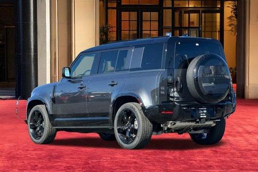 2026 Land Rover Defender P400 X-Dynamic SE