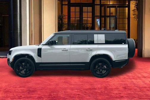 Borasco Grey 2026 Land Rover Defender P400 X-Dynamic SE
