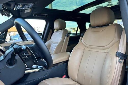2025 Land Rover Range Rover Sport P360 SE