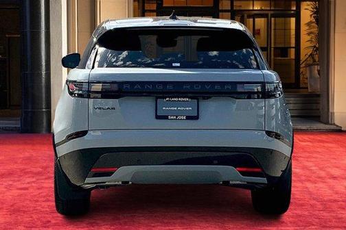 2026 Land Rover Range Rover Velar P400 Dynamic SE
