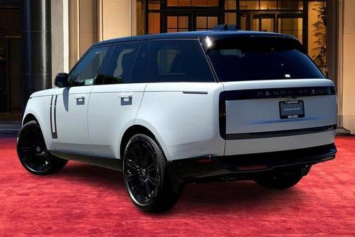 2025 Land Rover Range Rover P530 Autobiography