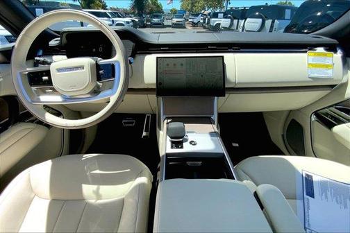 2025 Land Rover Range Rover P530 Autobiography