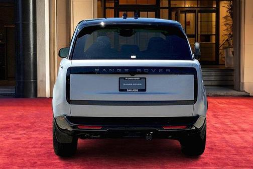 2025 Land Rover Range Rover P530 Autobiography