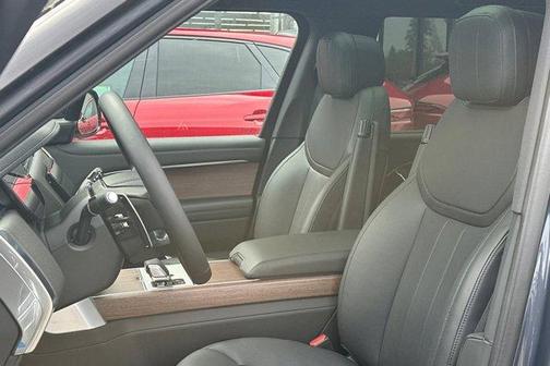 2026 Land Rover Range Rover P400 SE
