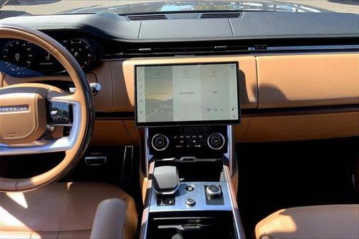 2023 Land Rover Range Rover P530 SE