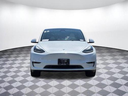 Pearl White Multi 2023 Tesla Model Y Long Range
