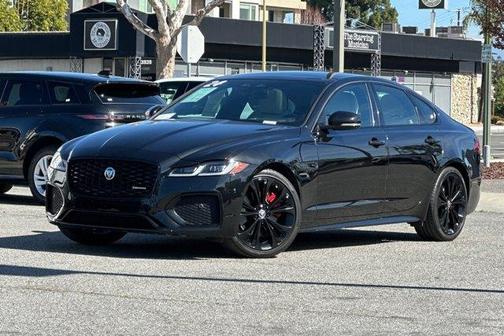 2024 Jaguar XF R-Dynamic SE