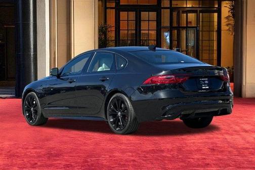 2024 Jaguar XF R-Dynamic SE