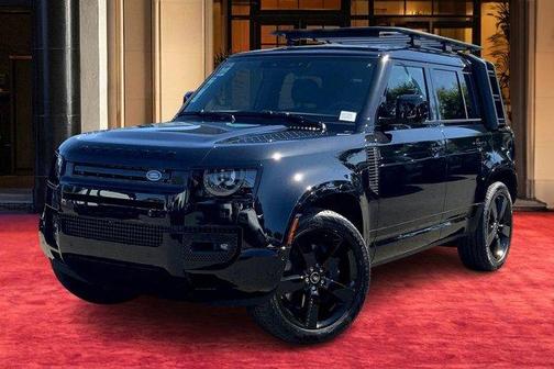 2025 Land Rover Defender P400 X-Dynamic SE