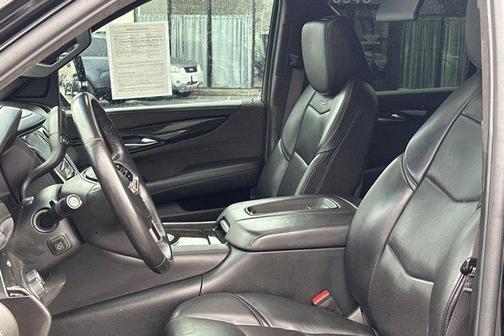 2017 Cadillac Escalade ESV Platinum