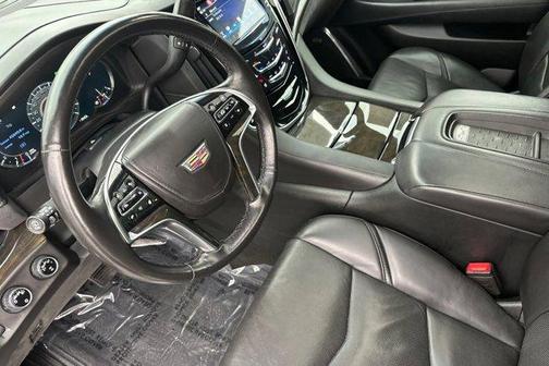 2017 Cadillac Escalade ESV Platinum