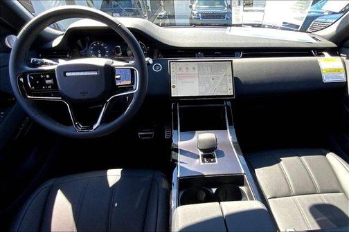 2026 Land Rover Range Rover Evoque Dynamic SE