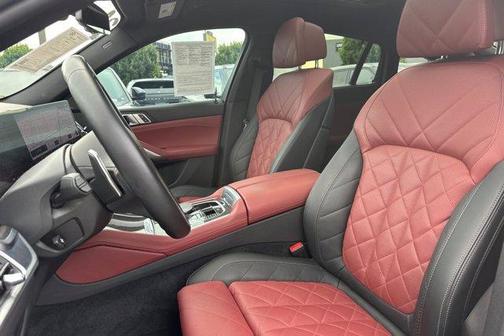 2024 BMW X6 M60i