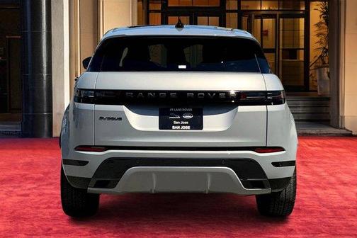 2026 Land Rover Range Rover Evoque Dynamic SE