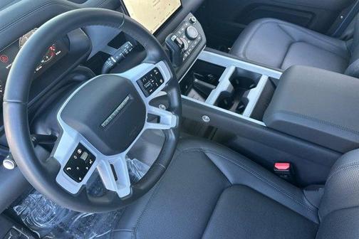 2025 Land Rover Defender P300