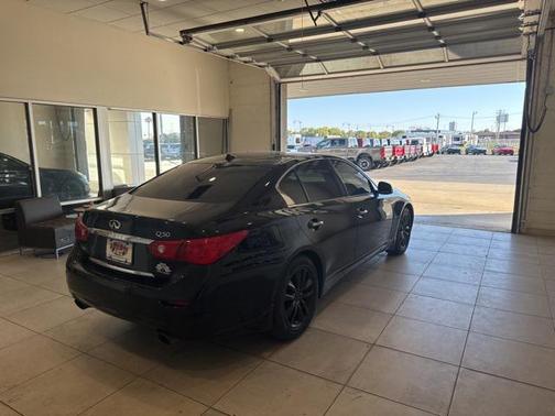2014 INFINITI Q50 Premium