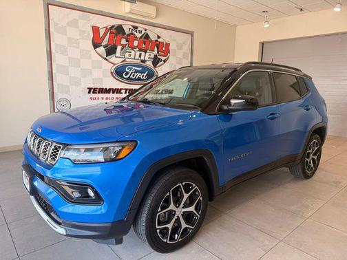 Hydro Blue Pearlcoat 2024 Jeep Compass Limited