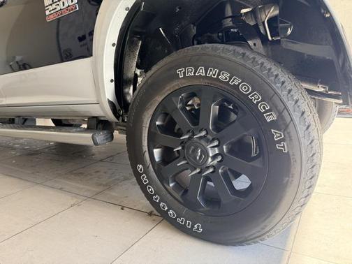 2016 RAM 2500 Laramie