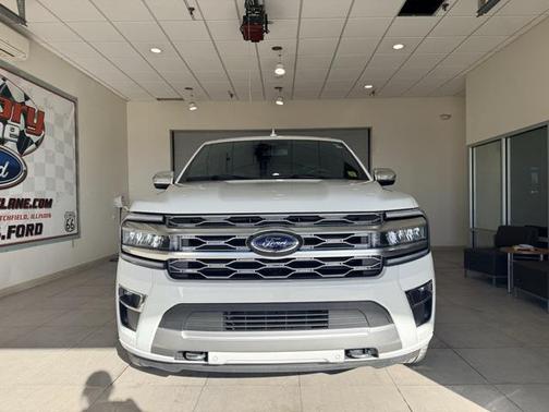 2023 Ford Expedition Platinum