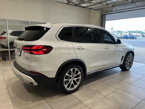 2025 BMW X5 xDrive40i