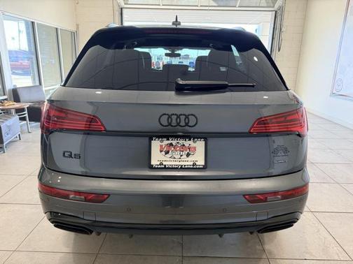 2024 Audi Q5 45 S line Premium