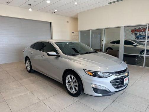 2021 Chevrolet Malibu FWD LT