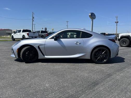 2024 Toyota GR86 Premium