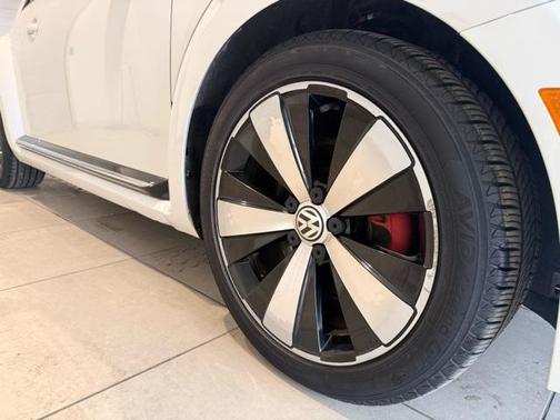 2013 Volkswagen Beetle 2.0T Turbo