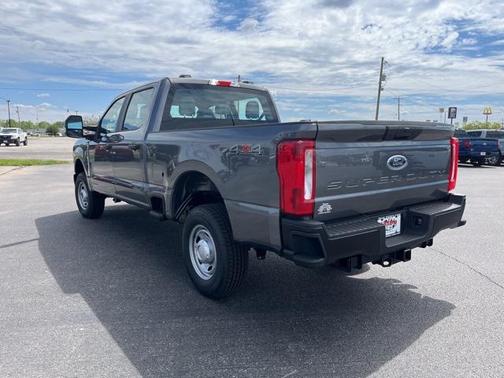 2025 Ford F-250 XL