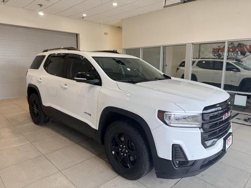 2021 GMC Acadia AWD AT4