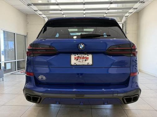 2025 BMW X5 M60i