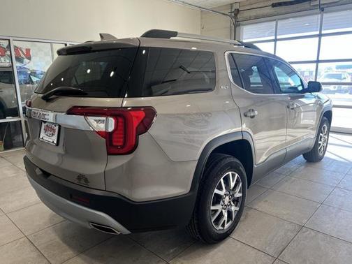 2023 GMC Acadia FWD SLT