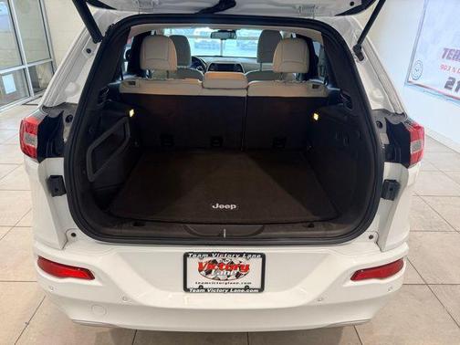 2018 Jeep Cherokee Overland