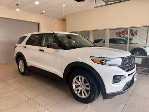 Oxford White 2021 Ford Explorer Base