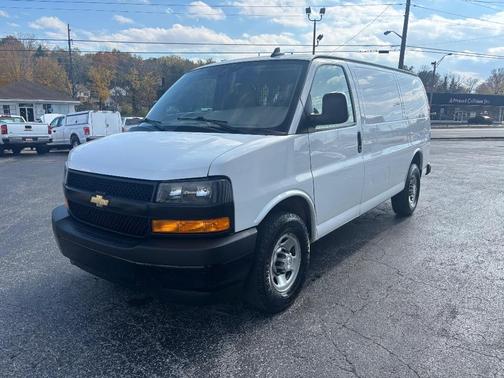 2021 Chevrolet Express 2500 RWD 2500 Regular Wheelbase WT