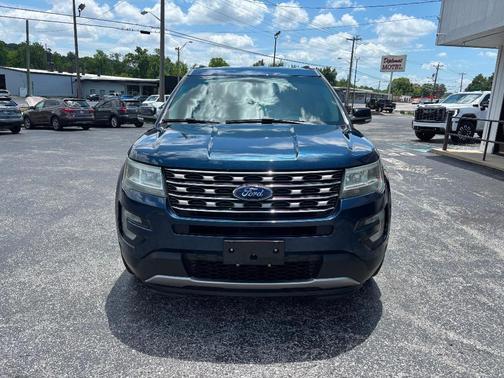 Blue Jeans Metallic 2016 Ford Explorer XLT