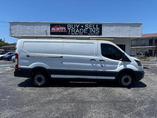 Oxford White 2017 Ford Transit-350 Base