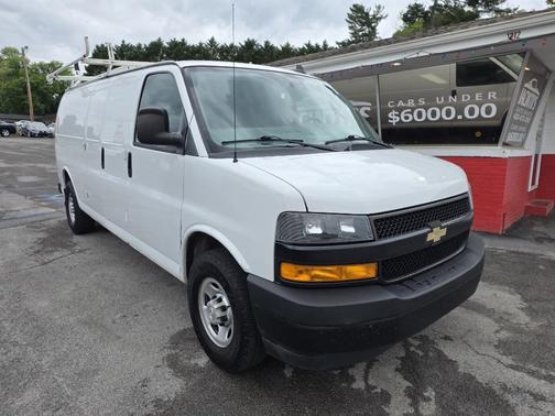 Summit White 2019 Chevrolet Express 2500 Work Van
