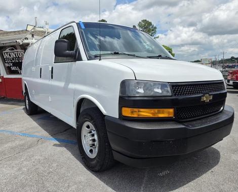 Summit White 2019 Chevrolet Express 2500 Work Van