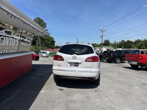 White 2017 Buick Enclave Premium