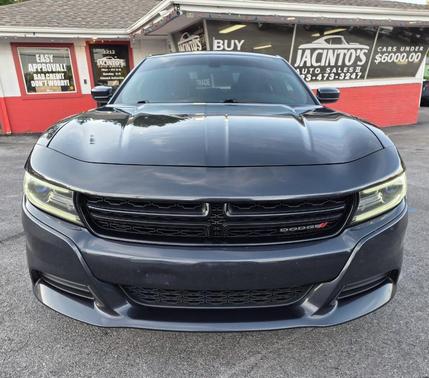 Gray 2018 Dodge Charger SXT