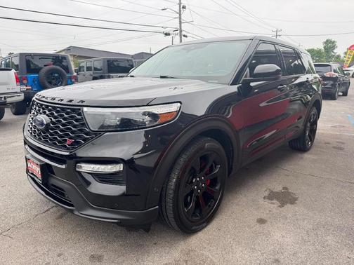 Agate Black Metallic 2021 Ford Explorer ST